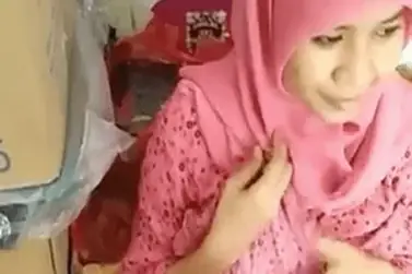 Jilbab Toge Dijadiin Budak Seks